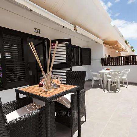 Home2book Oceans Of Calm Apt, Terrace & Pool Lejlighed