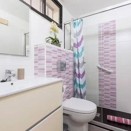 Home2book Ocean Heaven Terrace & Pool In Apartment