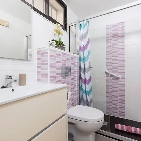 Home2book Oceans Of Calm Apt, Terrace & Pool *