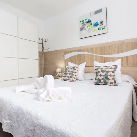 Home2book Oceans Of Calm Apt, Terrace & Pool Apartamento *