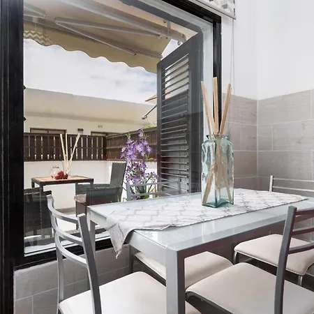 Home2book Oceans Of Calm Apt, Terrace & Pool Apartamento