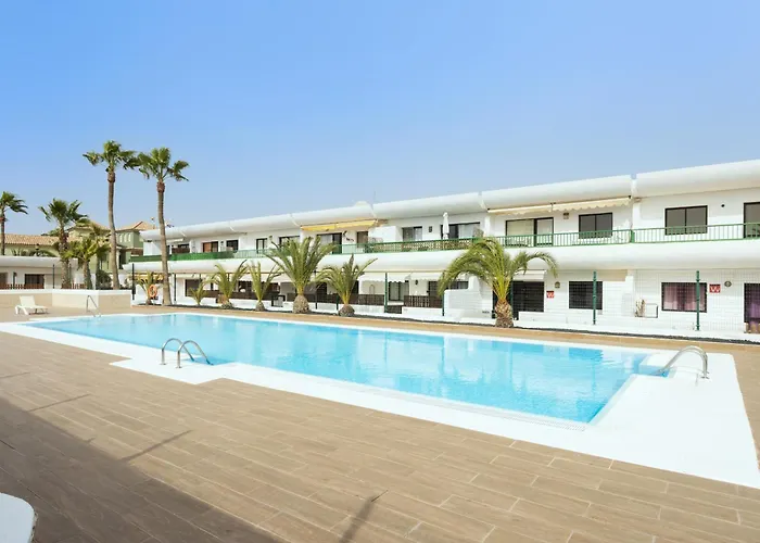 アパート Home2book Ocean Heaven Terrace & Pool In コラレホ